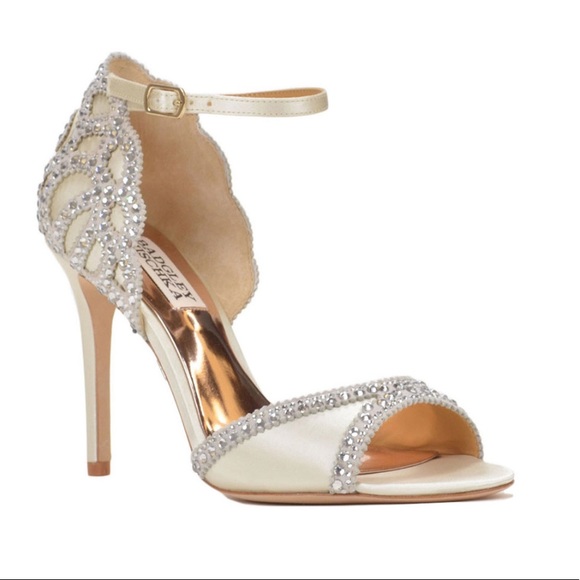 Badgley Mischka Roxy Ankle Strap Evening Shoe IVORY - Picture 7 of 17